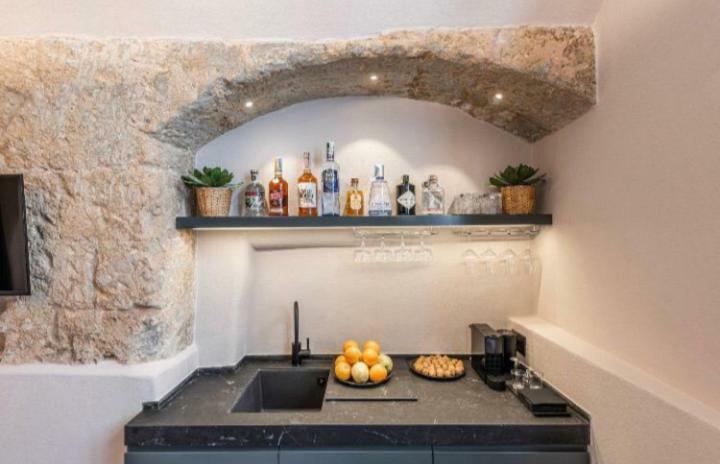 Borgo Albergo 35 Relax & Spa Monopoli Εξωτερικό φωτογραφία